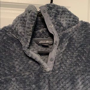 Women’s Eddie Bauer pullover